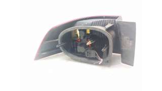 PILOTO TRASERO DERECHO RENAULT LAGUNA II (2001-2006) 2.2 DCI (BG0F) 150CV 2188CC - L.8341348 / 8200002474