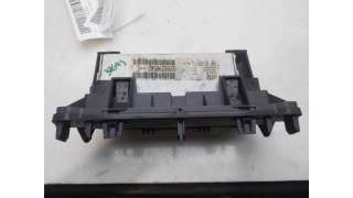PANTALLA MULTIFUNCION RENAULT MEGANE II RANCHERA FAMILIAR (2005-2008) 1.5 DCI (KM16, KM1E) 106CV 1461CC - L.8342933 / 82002