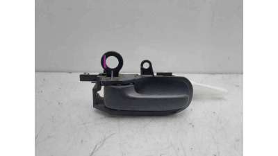 MANETA INTERIOR TRASERA IZQUIERDA TOYOTA YARIS (2001-2005) 1.4 D-4D (NLP10) 75CV 1364CC - L.8347430 / 6920652010B3