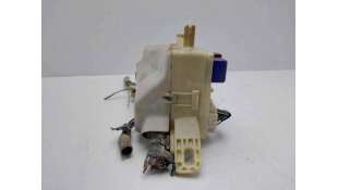 CAJA RELES / FUSIBLES TOYOTA YARIS (2001-2005) 1.4 D-4D (NLP10) 75CV 1364CC - L.8350682 / 8274152010 2