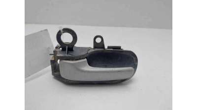 MANETA INTERIOR DELANTERA IZQUIERDA TOYOTA YARIS (2001-2005) 1.4 D-4D (NLP10) 75CV 1364CC - L.8351158 / 692060D030B2