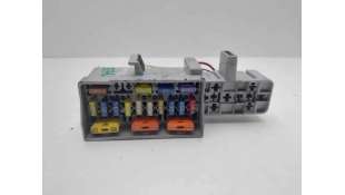 CAJA RELES / FUSIBLES RENAULT GRAND SCÉNIC II (2004-2006) 1.9 DCI (JM0G, JM12, JM1G, JM2C) 120CV 1870CC - L.8352636 / 13251