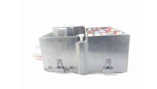 CAJA RELES / FUSIBLES FORD FIESTA V (2001-2008) 1.3 69CV 1299CC - L.8352735 / 2S6T14401KG 2