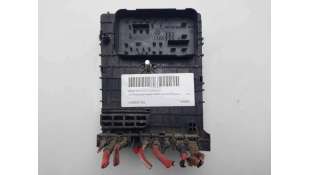 CAJA RELES / FUSIBLES VOLKSWAGEN PASSAT (2005-2010) 2.0 TDI 16V 140CV 1968CC - L.8353113 / 3C0937125