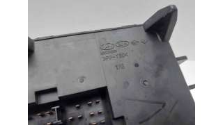 CAJA RELES / FUSIBLES KIA CEED SW (2007-2012) 2.0 CRDI 140 140CV 1991CC - L.8353592 / 919502H020
