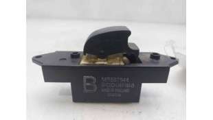 MANDO ELEVALUNAS TRASERO DERECHO MITSUBISHI ASX (2009-) - L.8355834 / MR587944 2