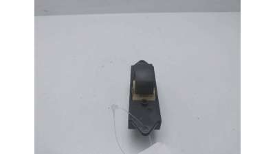 MANDO ELEVALUNAS TRASERO IZQUIERDO MITSUBISHI ASX (2009-) - L.8355835 / MR587944
