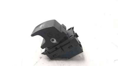 MANDO ELEVALUNAS TRASERO DERECHO VOLKSWAGEN PASSAT LIM.  - M.899975 / 5G0959855MWHS