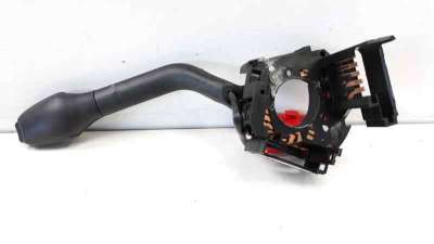 MANDO LIMPIA VOLKSWAGEN POLO BERLINA  - M.902431 / 6N0953503AD