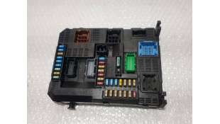 CAJA RELES / FUSIBLES...