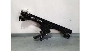 ELEVALUNAS DELANTERO...