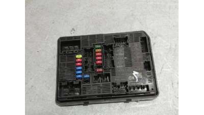 CAJA RELES / FUSIBLES NISSAN MICRA V...