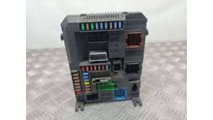 CAJA RELES / FUSIBLES...