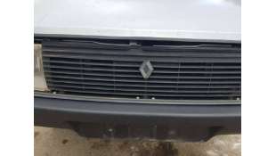 REJILLA DELANTERA RENAULT...