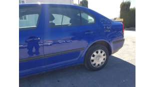 PUERTA TRASERA IZQUIERDA...