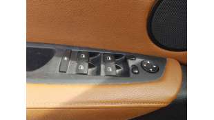 MANDO ELEVALUNAS DELANTERO...