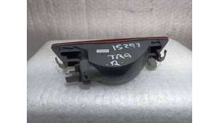 PILOTO TRASERO CENTRAL... 2