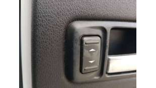 MANDO ELEVALUNAS TRASERO...