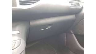 GUANTERA PEUGEOT 308 1.2...