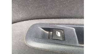 MANDO ELEVALUNAS TRASERO...