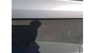 ELEVALUNAS DELANTERO...