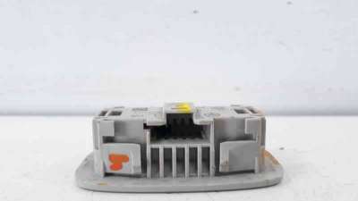LUZ INTERIOR MERCEDES CLASE C  LIM.  - M.912530 / A0009063604