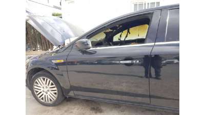 PUERTA DELANTERA IZQUIERDA FORD...