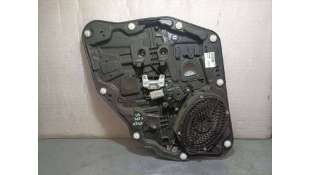 ELEVALUNAS TRASERO...