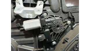 ELEVALUNAS TRASERO... 2