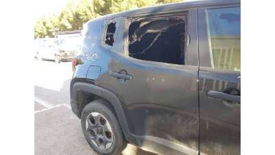 PUERTA TRASERA DERECHA JEEP RENEGADE...