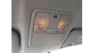 LUZ INTERIOR TOYOTA AURIS...