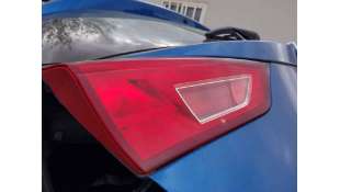 PILOTO TRASERO IZQUIERDO...