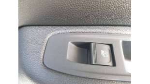 MANDO ELEVALUNAS TRASERO...