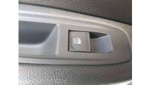 MANDO ELEVALUNAS TRASERO...