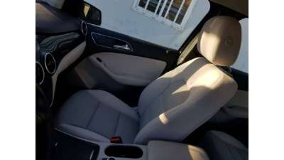 ASIENTO DELANTERO DERECHO MERCEDES...