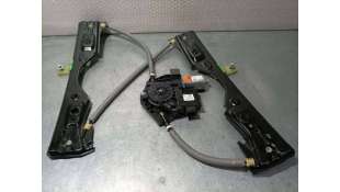 ELEVALUNAS DELANTERO...