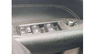 MANDO ELEVALUNAS DELANTERO...