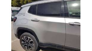 PUERTA TRASERA DERECHA JEEP...