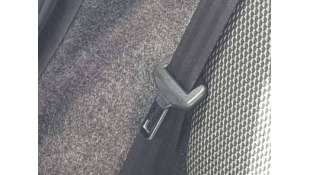 CINTURON SEGURIDAD TRASERO...