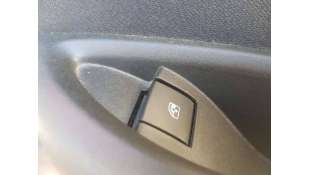 MANDO ELEVALUNAS TRASERO...