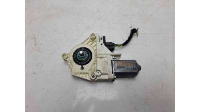 MOTOR ELEVALUNAS DELANTERO DERECHO AUDI Q7  - M.914351 / 4L0959802B