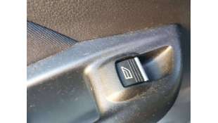 MANDO ELEVALUNAS TRASERO...