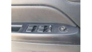 MANDO ELEVALUNAS DELANTERO...