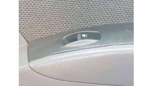 MANDO ELEVALUNAS TRASERO...