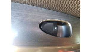 MANDO ELEVALUNAS TRASERO...