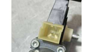 MOTOR ELEVALUNAS DELANTERO... 2