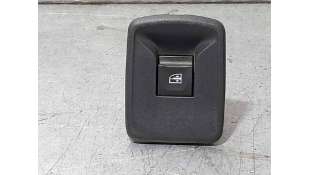 MANDO ELEVALUNAS DELANTERO...