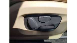 ASIENTO DELANTERO DERECHO... 2