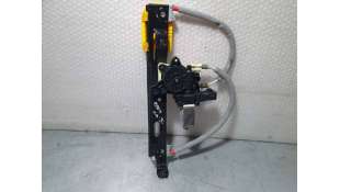 ELEVALUNAS TRASERO DERECHO...