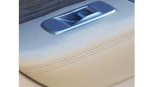 MANDO ELEVALUNAS DELANTERO...